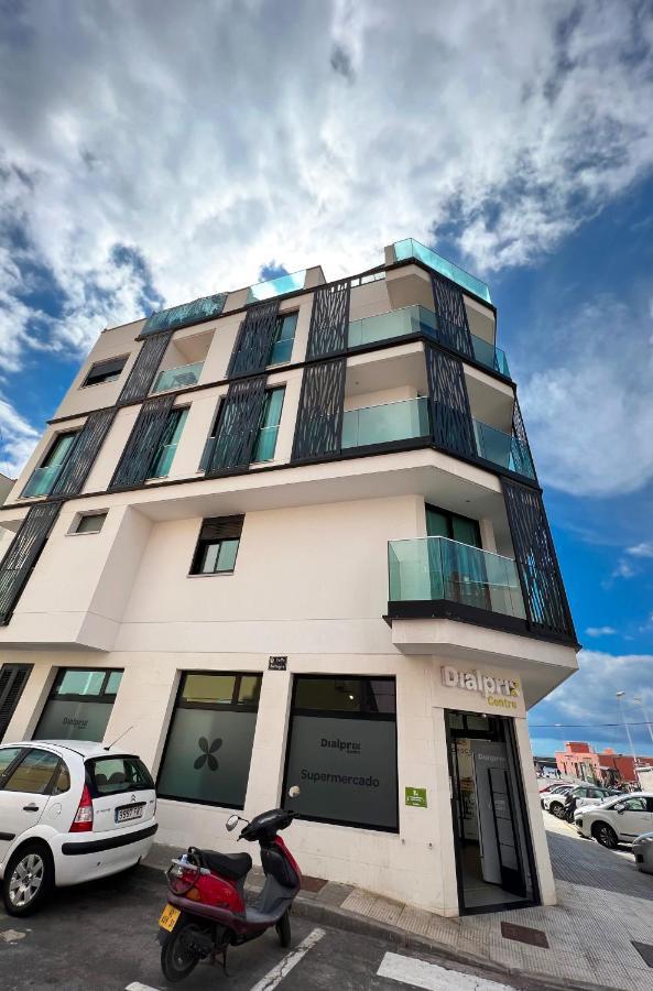 A Brand New 60m From The Ocean :) Apartamento